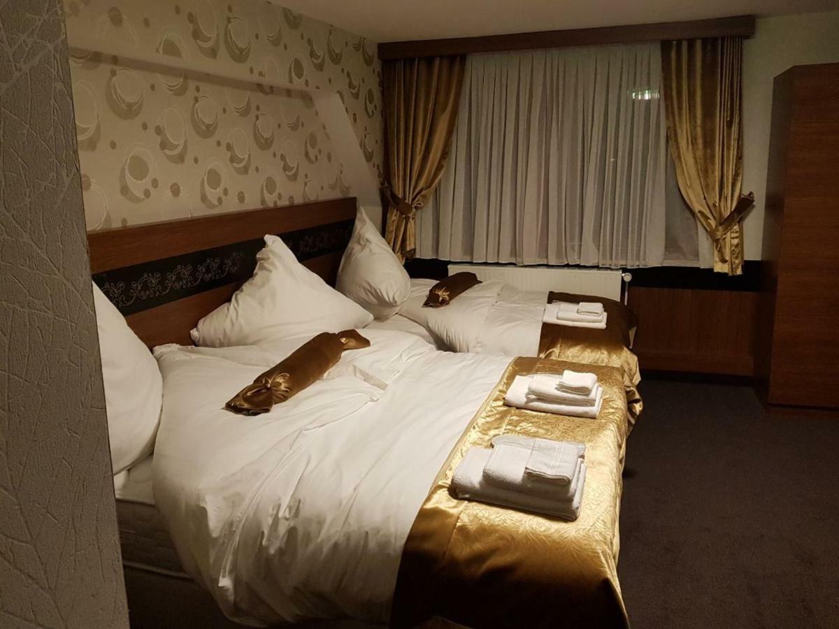 Hotel Im Anker Munden  Ngoại thất bức ảnh
