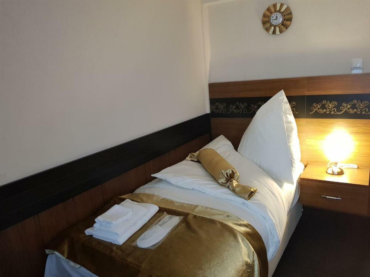 Hotel Im Anker Munden  Ngoại thất bức ảnh